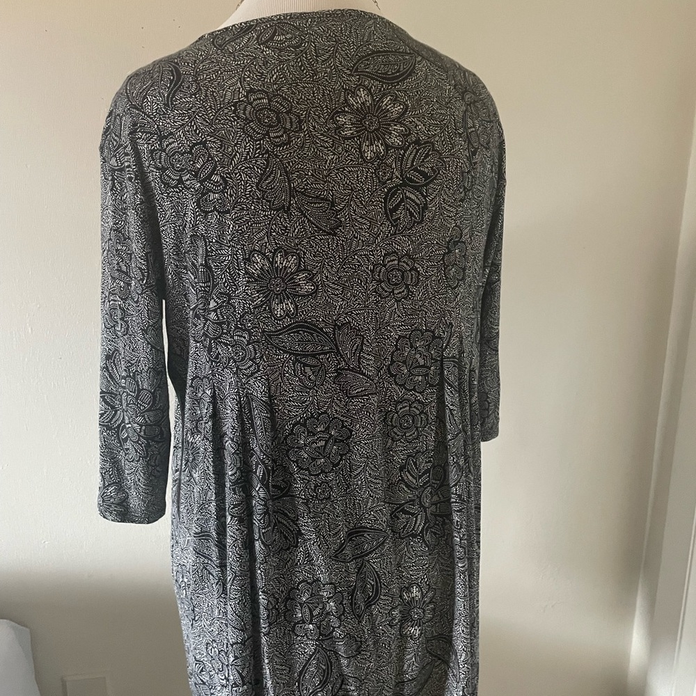 J. Jill Wearever Ballet-Sleeve Print Top (EUC) - Picture 3 of 7